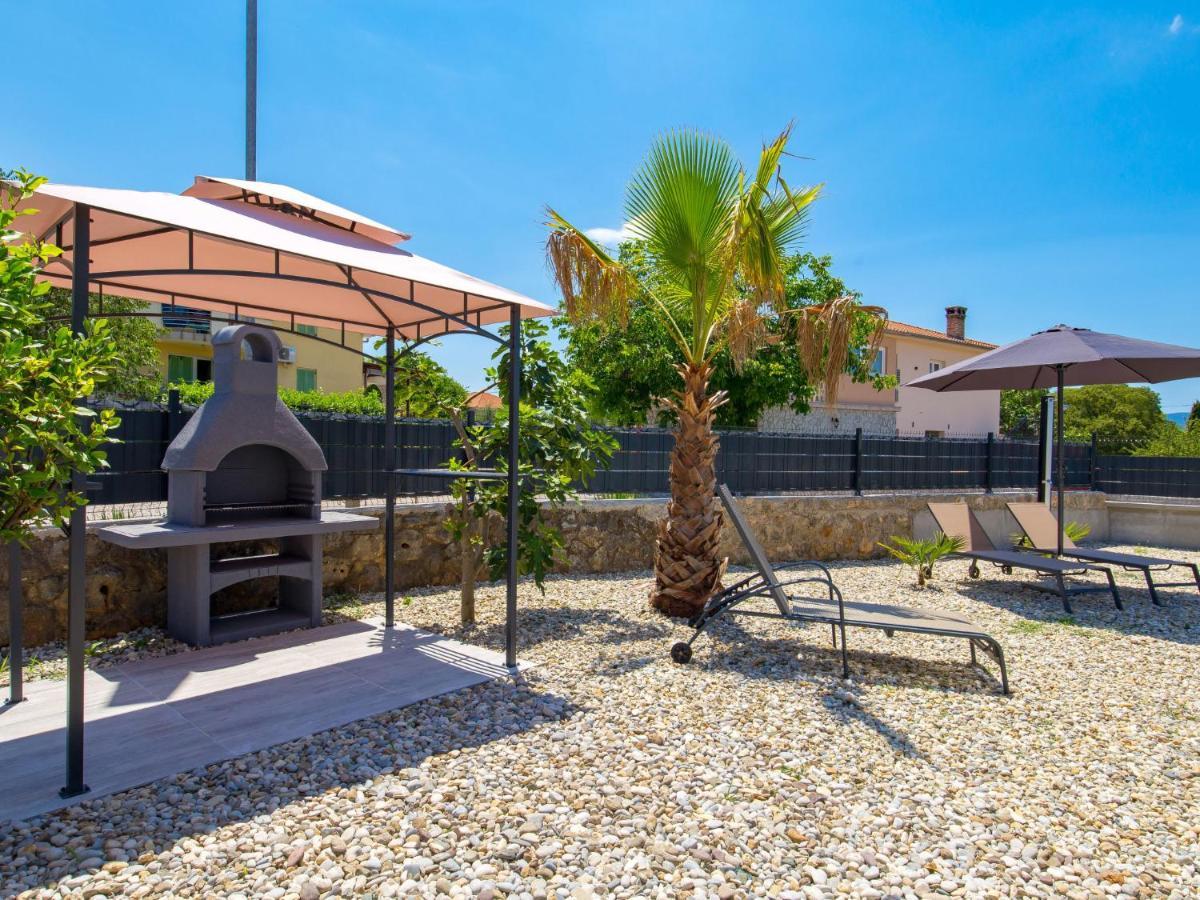 Holiday Home Villa Palma - Krk148 By Interhome Pinezići Eksteriør billede