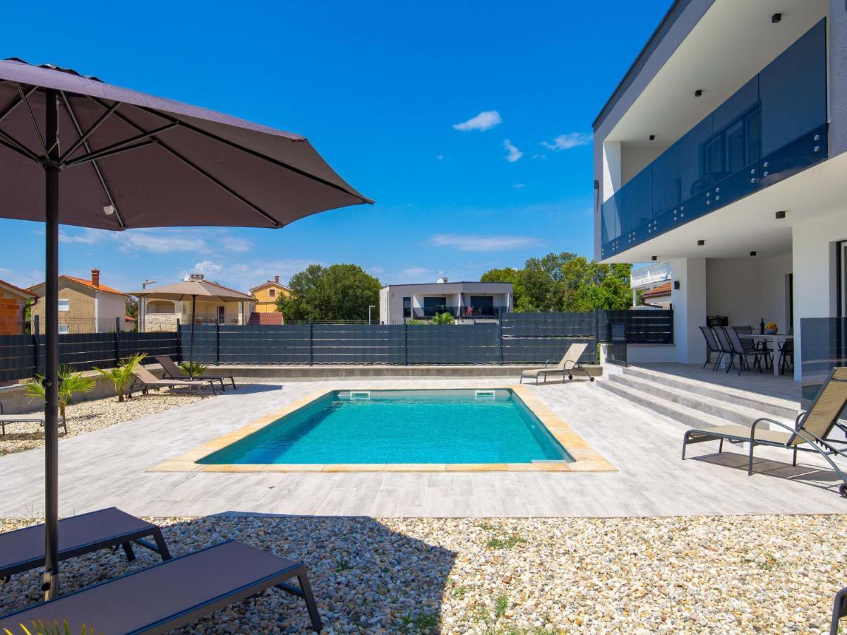 Holiday Home Villa Palma - Krk148 By Interhome Pinezići Eksteriør billede