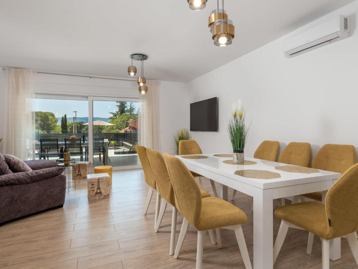 Holiday Home Villa Palma - Krk148 By Interhome Pinezići Eksteriør billede